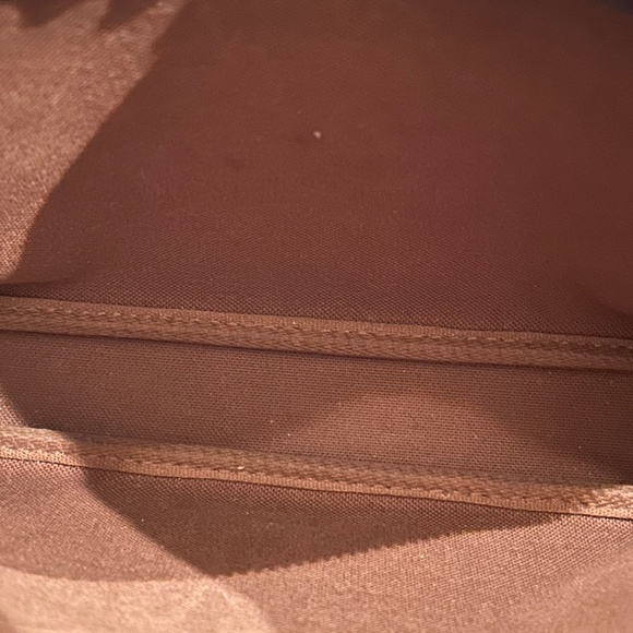 Louis Vuitton Pouchette accessories in monogram🤎🧡 - Picture 5 of 15